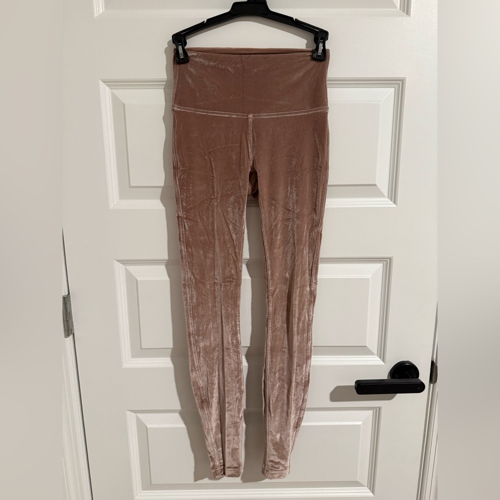 Lululemon Wunder Lounge High-Rise Tight 28" Velvet Pink Size 4